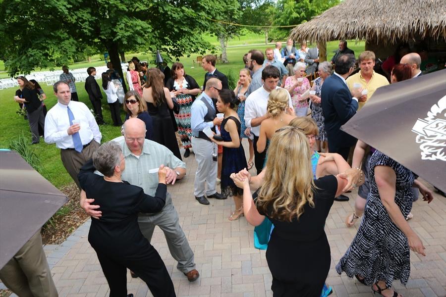beach club dancing Lodge at Leathem Smith Mahalo Beach Club