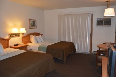 Sturgeon Bay Resort Lodging